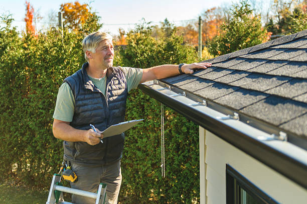 Professional Roofing technician working in Glouster, OH